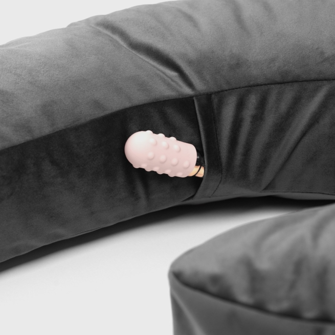 Lune Side Snuggle Pillow with Palm Vibrator Black